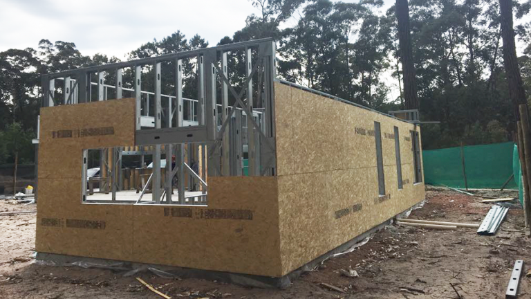 Vivienda familiar complejo privado Solanas Village Design – Steel Framing